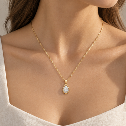 I-bestworld Gold-Tone Teardrop Clear Stone Pendant Necklace – Elegant Minimalist Necklace for Everyday and Occasion Styling